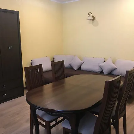 Apartment In Center